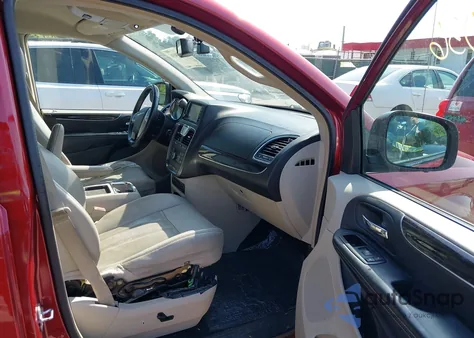 2013 Chrysler Town & Country Touring-L from USA, damaged, VIN 2C4RC1CGXDR596016